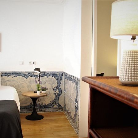 C3 Bairro Alto Cozy Romantic Loft In 18Th Century Building Лиссабон Экстерьер фото