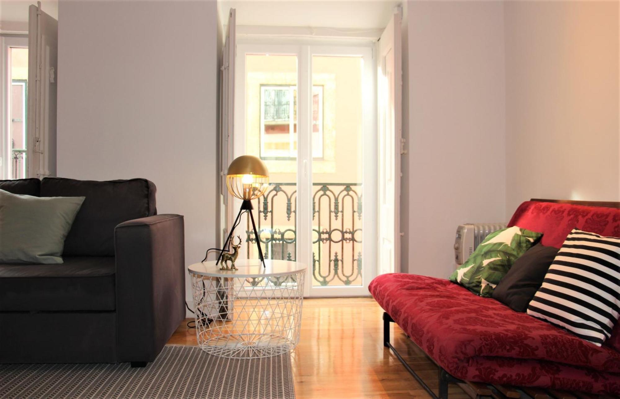 C3 Bairro Alto Cozy Romantic Loft In 18Th Century Building Лиссабон Экстерьер фото